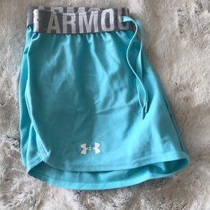 Under armour loose fit shorts